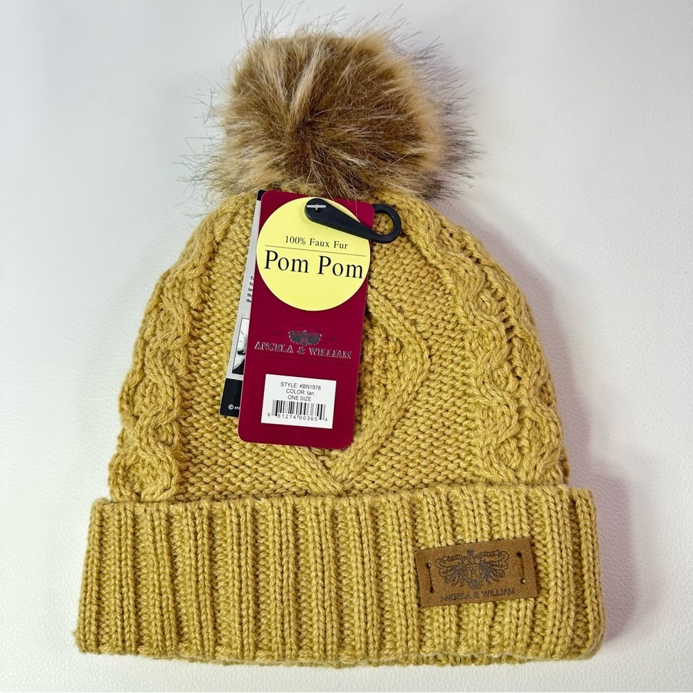 4/$25••NEW Women's Angela & William Faux Fur Pom Chunky Knit Cuffed Beanie Tan - Picture 4 of 6